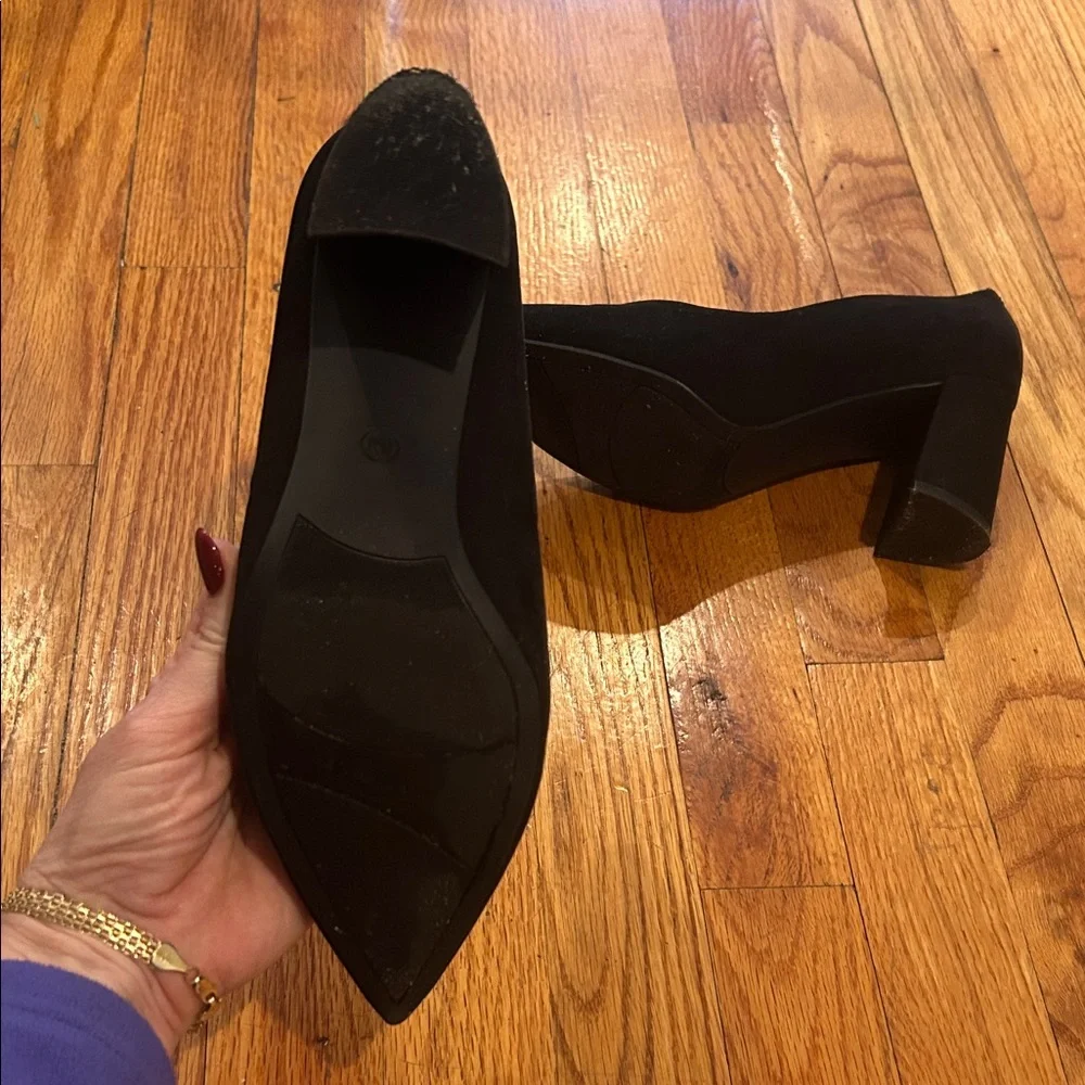 Marc Fisher Black Pointed Toe Heels - Picture 6 of 8